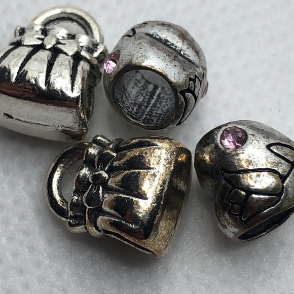 Assorted charms - Picture 7 of 9